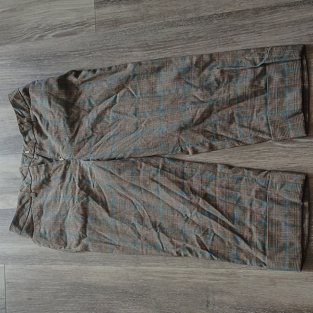 Dress capris
